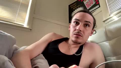 yungstudbev online show from April 2026 08:31:01 PM