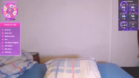 Snapshot of yuniorb chatting on November 2025 03:49:02 AM the puppy boy online show from November 2025 03:49:02 AM