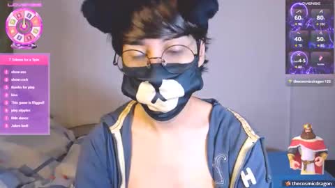 Snapshot of yuniorb chatting on November 2025 03:42:02 AM the puppy boy online show from November 2025 03:42:02 AM