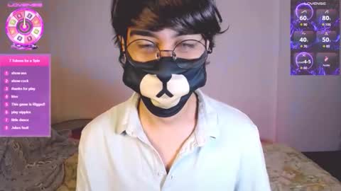 Snapshot of yuniorb chatting on December 2025 03:46:02 AM the puppy boy online show from December 2025 03:46:02 AM