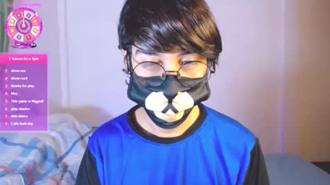 Snapshot of yuniorb chatting on February 2026 03:58:01 AM the puppy boy online show from February 2026 03:58:01 AM