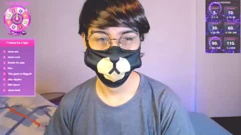 Snapshot of yuniorb chatting on June 2026 03:31:01 AM the puppy boy online show from June 2026 03:31:01 AM