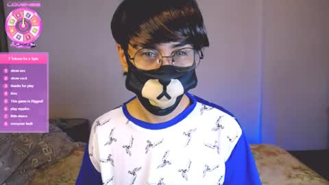 Snapshot of yuniorb chatting on July 2026 03:27:01 AM the puppy boy online show from July 2026 03:27:01 AM