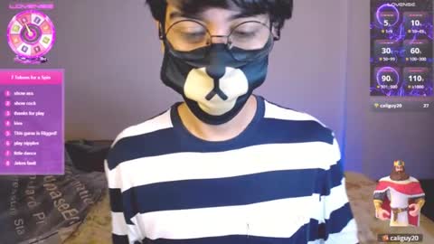 Snapshot of yuniorb chatting on August 2026 03:50:02 AM the puppy boy online show from August 2026 03:50:02 AM
