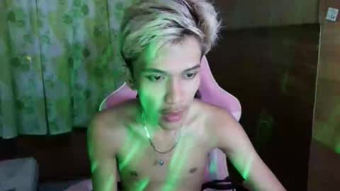 yunoxoxo online show from May 2026 10:56:02 AM