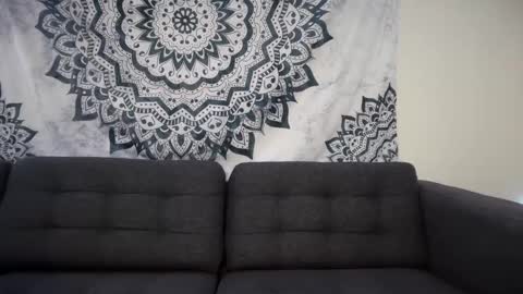 yurdreams_22 online show from November 2025 03:35:01 PM