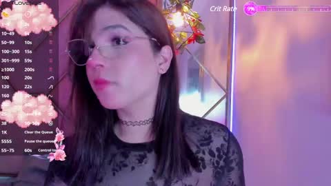 Snapshot of yuri_stars chatting on February 2025 08:33:01 PM Yuri Stars online show from February 2025 08:33:01 PM