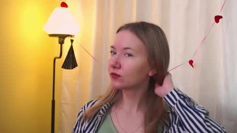 Snapshot of yuricazel chatting on February 2026 08:29:01 AM Alesia online show from February 2026 08:29:01 AM