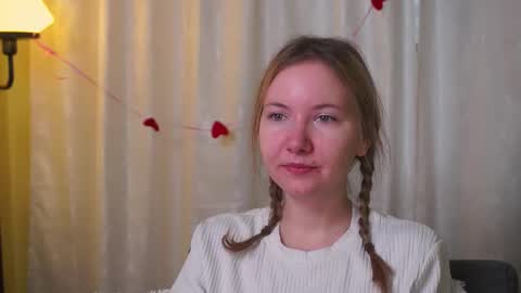 Snapshot of yuricazel chatting on February 2026 06:50:01 AM Alesia online show from February 2026 06:50:01 AM