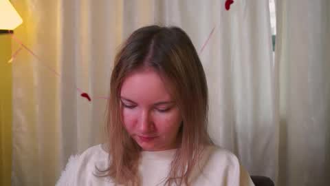 Snapshot of yuricazel chatting on February 2026 08:09:01 AM Alesia online show from February 2026 08:09:01 AM