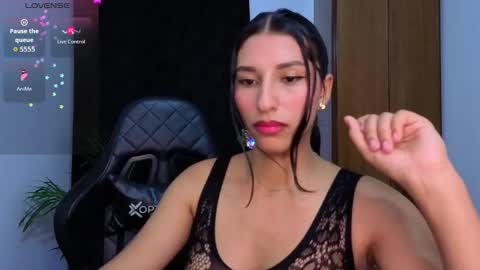 Snapshot of yuziidreams chatting on February 2026 03:29:02 AM yuzii Im new to these pages so I hope you guys are kind to me. online show from February 2026 03:29:02 AM