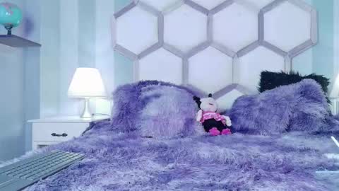 yvi online show from January 2026 11:47:01 AM