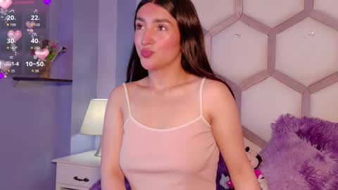 yvi online show from April 2026 03:07:01 PM