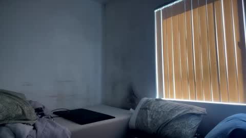 Snapshot of ywbrsnow chatting on February 2026 07:03:02 PM ywbrsnow online show from February 2026 07:03:02 PM