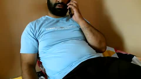 Snapshot of yxxtxxdentyk chatting on July 2026 05:21:02 AM Bi BearXXX online show from July 2026 05:21:02 AM