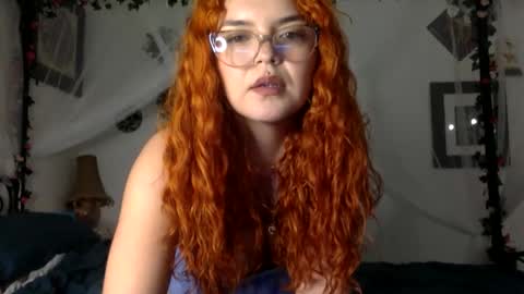 Snapshot of yyuckyy chatting on January 2026 01:19:01 AM Yucky online show from January 2026 01:19:01 AM