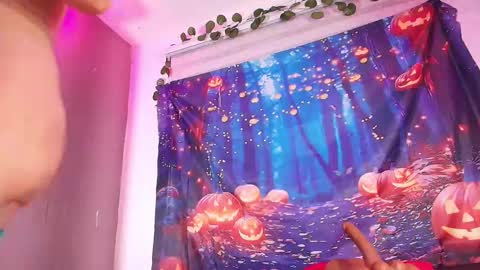 Zoe  online show from October 2025 03:04:02 AM