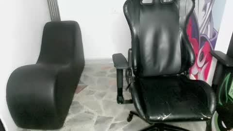 Snapshot of zacariass_ chatting on December 2024 08:48:01 AM ZACARIAS online show from December 2024 08:48:01 AM