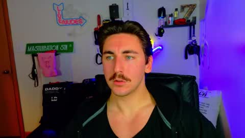 Snapshot of zach_rhyder chatting on November 2025 02:56:02 AM Zach Rhyder online show from November 2025 02:56:02 AM