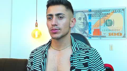 zachpri20 online show from January 2025 05:01:01 PM