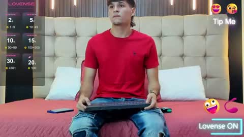 zack23__ online show from June 2026 03:04:01 AM