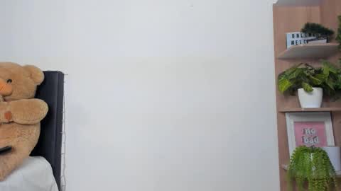 Snapshot of zack_and_alan chatting on January 2026 04:12:02 PM zack online show from January 2026 04:12:02 PM