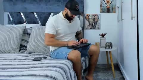 Snapshot of zack_froone chatting on July 2026 12:42:02 PM Richard online show from July 2026 12:42:02 PM