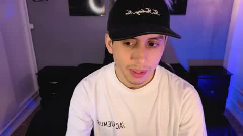 Snapshot of zack_isback chatting on May 2026 08:03:02 PM zack_isback online show from May 2026 08:03:02 PM
