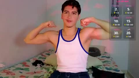 Snapshot of zackary_025 chatting on July 2026 03:53:01 AM Zack online show from July 2026 03:53:01 AM