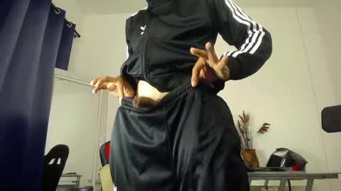 Snapshot of zacktk7 chatting on January 2025 10:59:01 PM zack online show from January 2025 10:59:01 PM