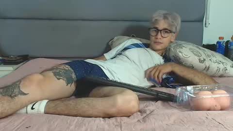 Snapshot of zacktk7 chatting on March 2025 12:39:02 AM zack online show from March 2025 12:39:02 AM