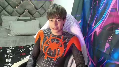 Snapshot of zacktk7 chatting on April 2026 07:07:01 PM zack online show from April 2026 07:07:01 PM