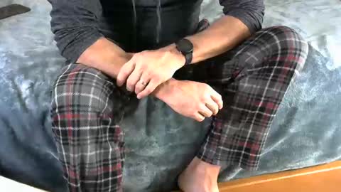 Snapshot of zaddykendoll chatting on January 2025 01:43:02 AM Aiden online show from January 2025 01:43:02 AM