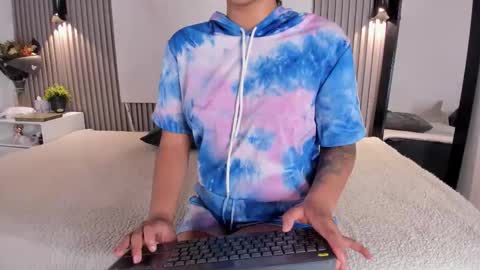 zafira online show from December 2025 12:24:02 PM