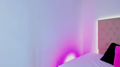 Snapshot of zafiro__brown chatting on September 2025 11:32:02 AM Zafiro Brown online show from September 2025 11:32:02 AM