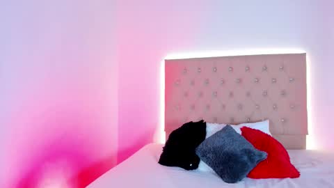 Snapshot of zafiro__brown chatting on October 2025 09:52:02 AM Zafiro Brown online show from October 2025 09:52:02 AM