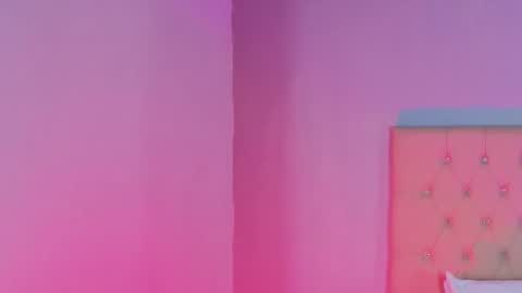 Snapshot of zafiro__brown chatting on November 2025 11:21:02 AM Zafiro Brown online show from November 2025 11:21:02 AM