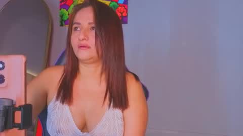 Snapshot of zafiro__brown chatting on December 2025 10:13:01 AM Zafiro Brown online show from December 2025 10:13:01 AM