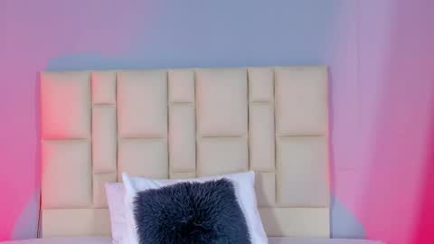 Snapshot of zafiro__brown chatting on December 2025 09:36:01 AM Zafiro Brown online show from December 2025 09:36:01 AM