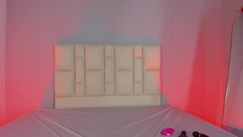 Snapshot of zafiro__brown chatting on January 2026 11:56:01 AM Zafiro Brown online show from January 2026 11:56:01 AM