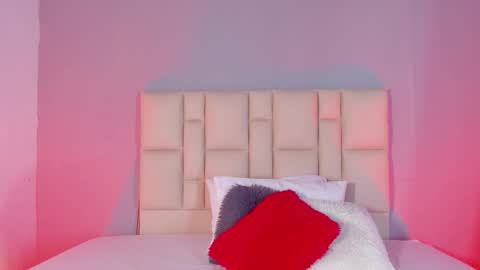 Snapshot of zafiro__brown chatting on January 2026 11:37:02 AM Zafiro Brown online show from January 2026 11:37:02 AM