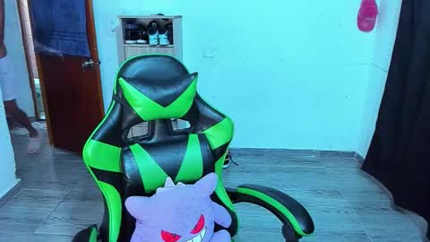 BiG Zafiro online show from March 2026 10:09:02 AM