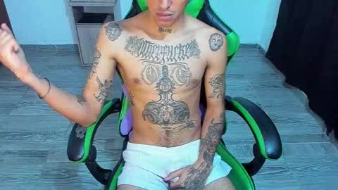 BiG Zafiro online show from March 2026 01:49:02 PM