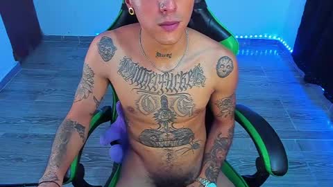BiG Zafiro online show from May 2026 01:24:07 AM