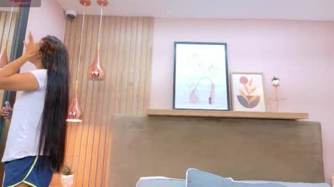 ZAHARA  online show from March 2026 08:14:01 PM