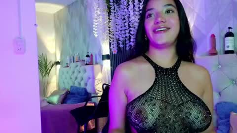 Snapshot of zaira_bonny chatting on May 2026 09:05:02 PM Zaira Bonny online show from May 2026 09:05:02 PM