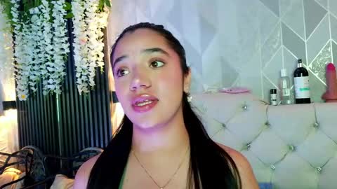 Snapshot of zaira_bonny chatting on June 2026 07:14:02 PM Zaira Bonny online show from June 2026 07:14:02 PM