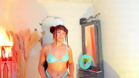 ZAIRA online show from December 2025 10:04:02 PM