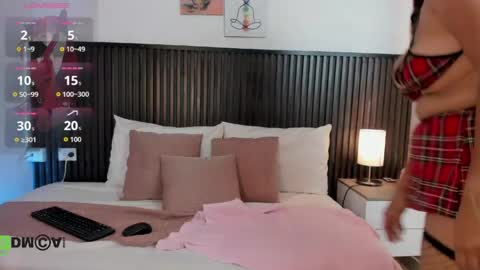 zaira online show from April 2026 12:07:01 PM