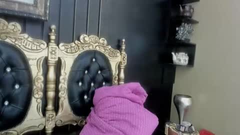 Megan online show from April 2026 04:34:01 AM